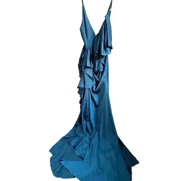 Solace London Deep Jade Ruffle Spaghetti Strap Satin Gown Size 6 NEW NWT! - Picture 4 of 8